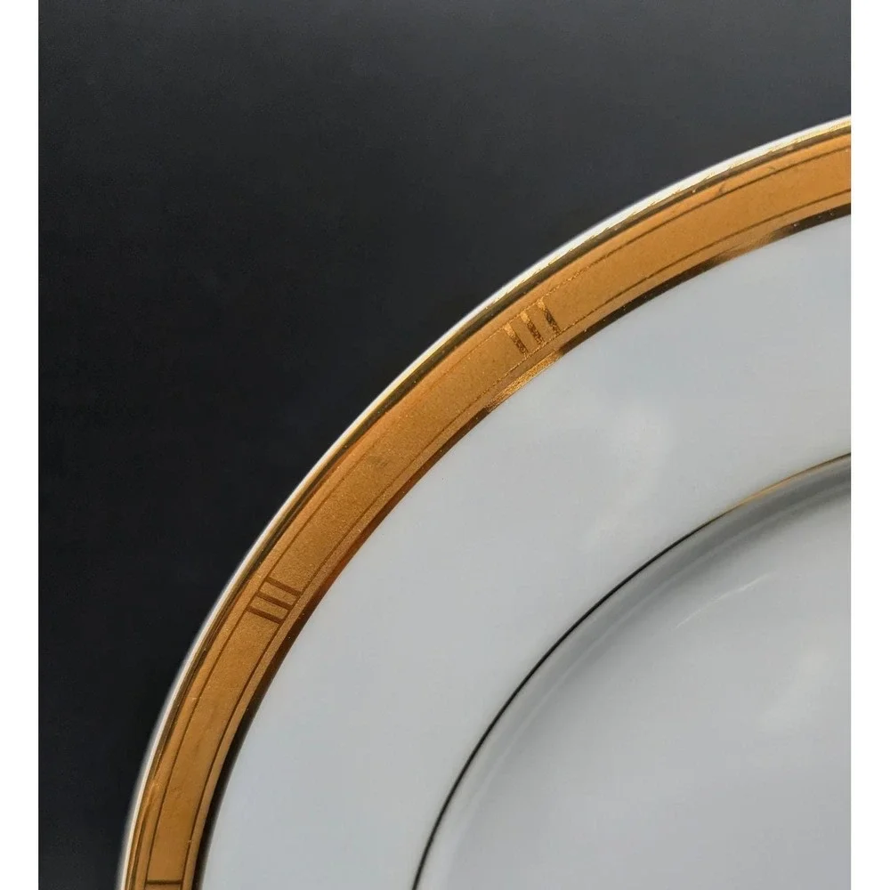 Bernardaud Limoges Roulette Gold Encrusted Dinner Plates Set of 4 France White‎
